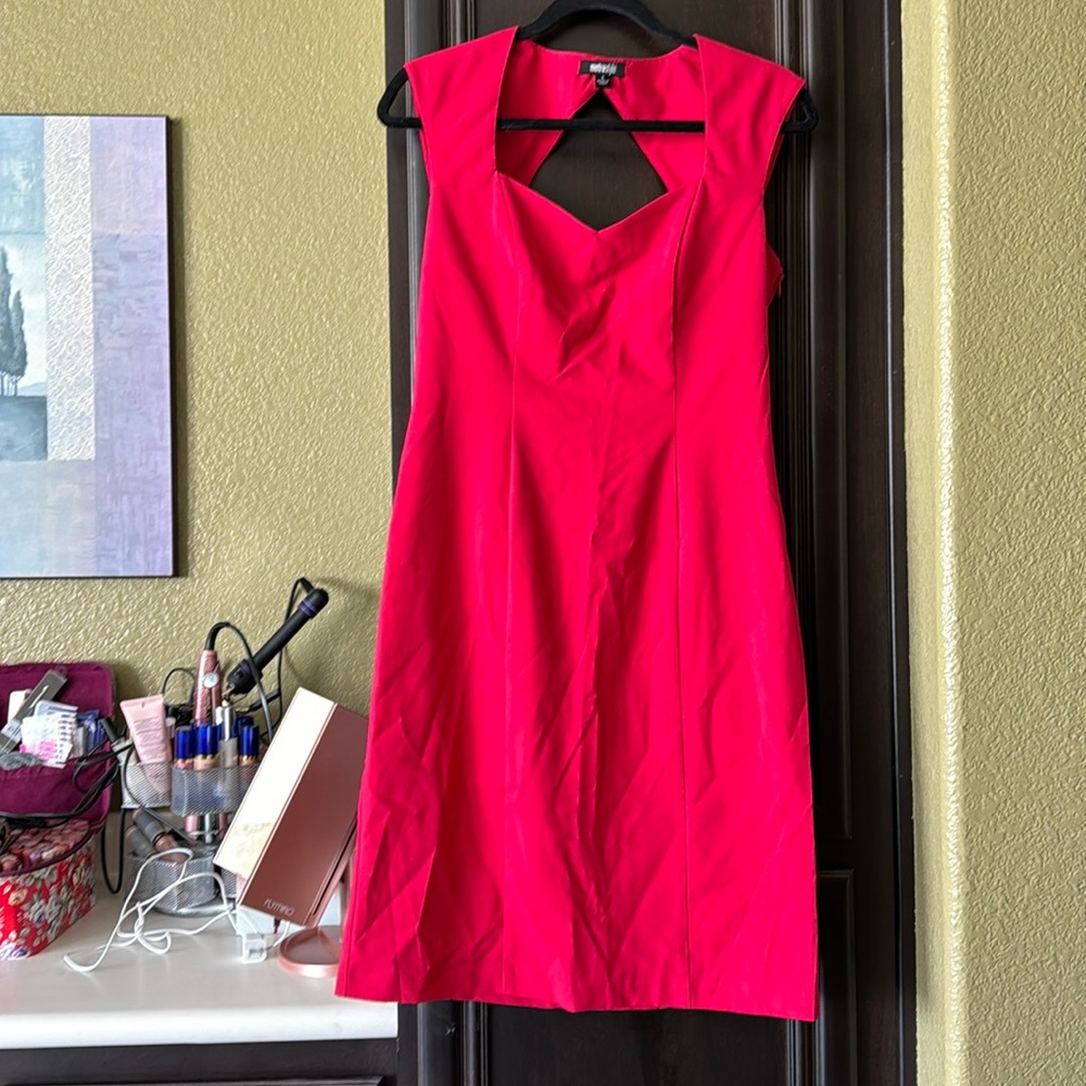Metrostyle size 6 dress. Worn once only